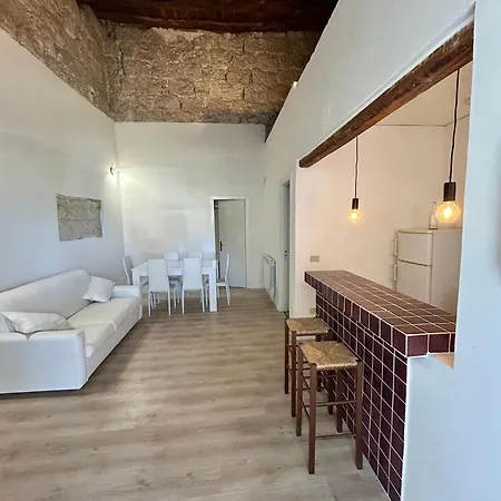 Vakantiehuis Palazzo Crisafulli 1- Casa Liberty Con Vasca Esterna