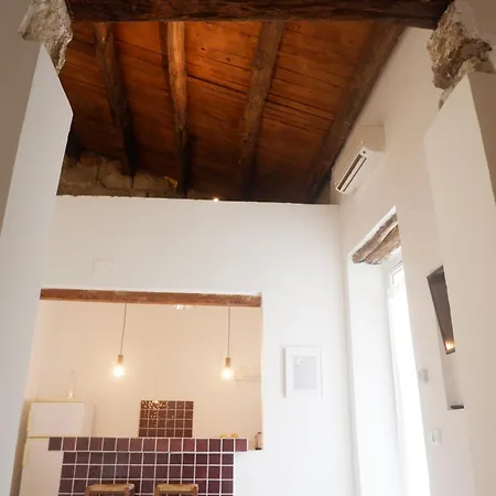 펜션 Palazzo Crisafulli 1- Casa Liberty Con Vasca Esterna